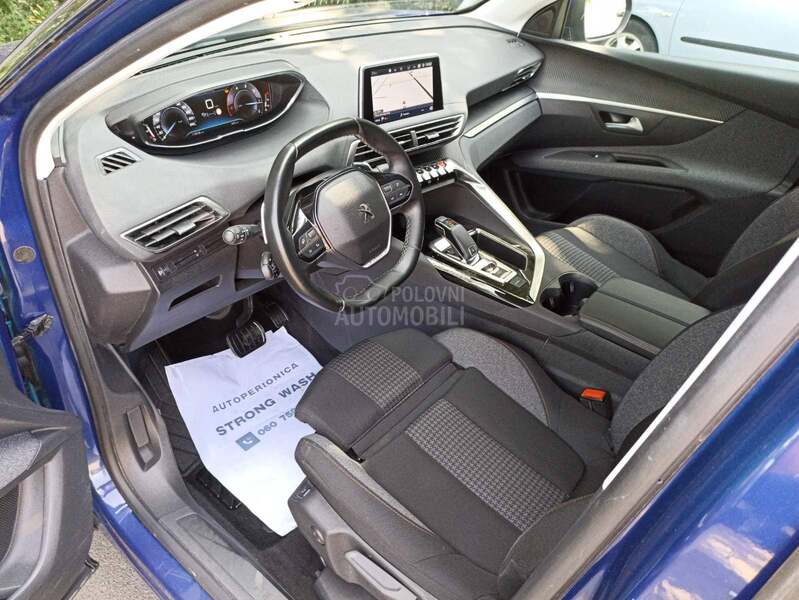 Peugeot 3008 EAT8 119500 k.m