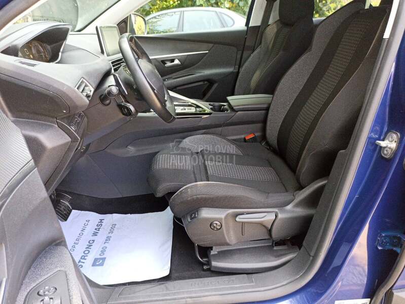 Peugeot 3008 EAT8 119500 k.m