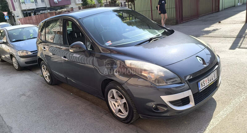 Renault Scenic 1.5dci
