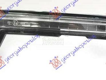 Migavac u retrovizoru za Cupra Ateca