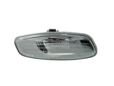 Migavac u retrovizoru za Citroen C4 od 2011. do 2020. god.