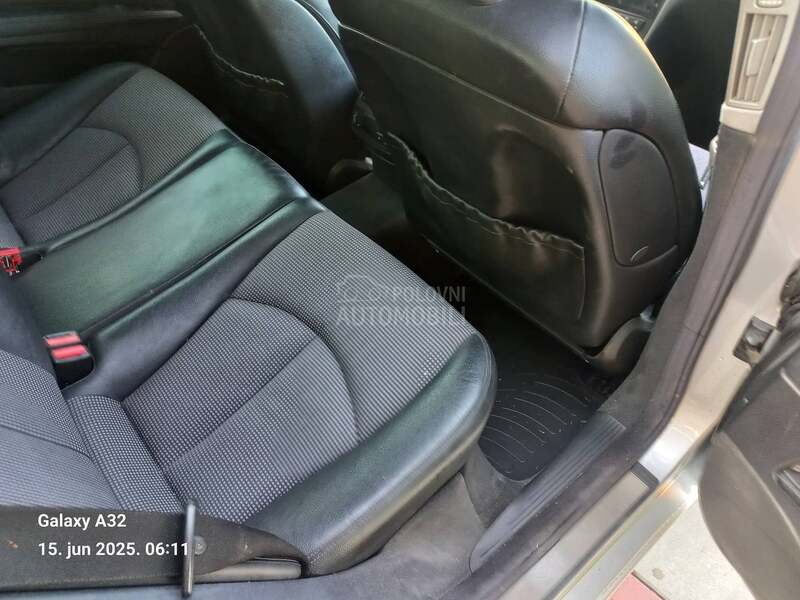 Mercedes Benz E 270 E 220cdi Avangard