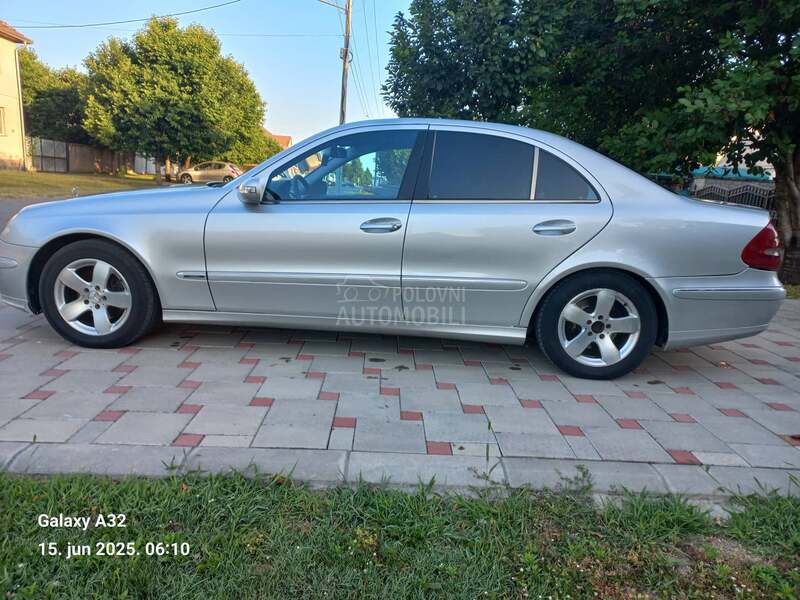 Mercedes Benz E 270 E 220cdi Avangard