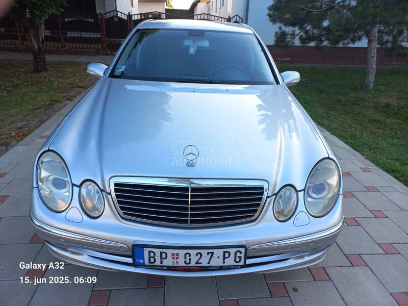 Mercedes Benz E 270 E 220cdi Avangard