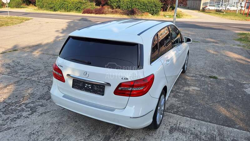 Mercedes Benz B 180 RESTAJLING