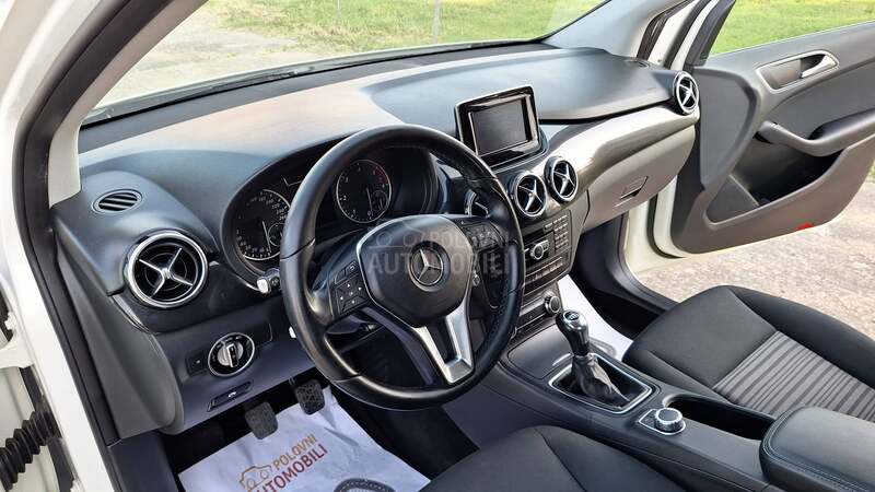 Mercedes Benz B 180 RESTAJLING