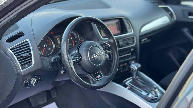 Audi Q5 2.0tdi. S-Line