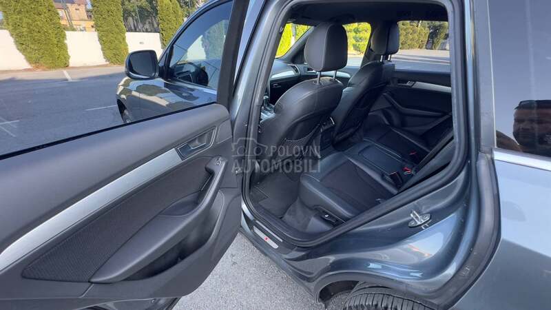 Audi Q5 2.0tdi. S-Line