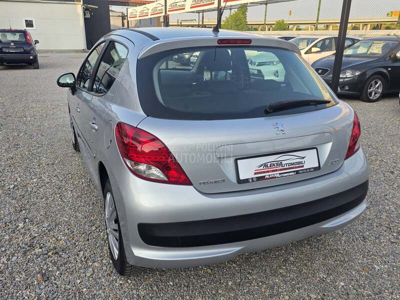 Peugeot 207 1.4 HDI