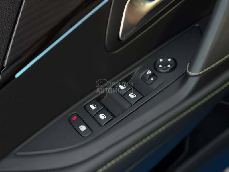 Peugeot 208 GT/Kamera/Led/Nav