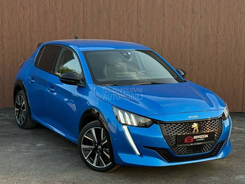 Peugeot 208 GT/Kamera/Led/Nav