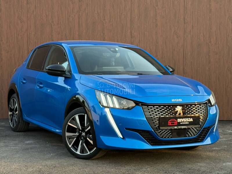 Peugeot 208 GT/Kamera/Led/Nav