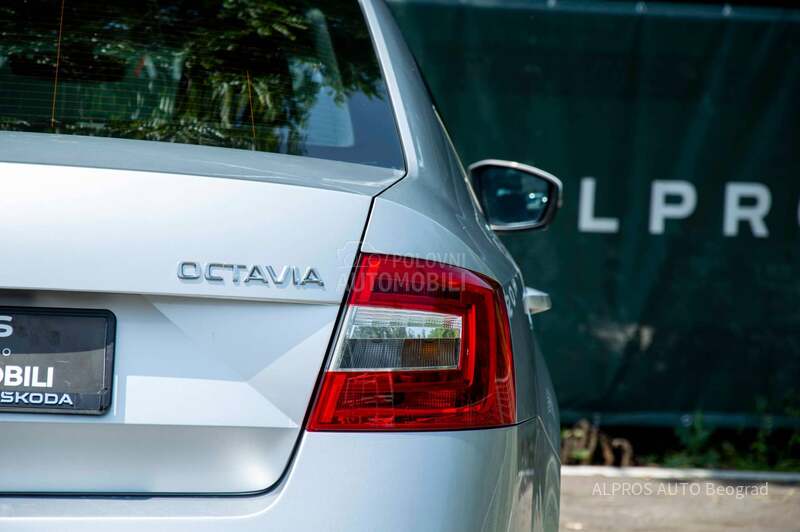 Škoda Octavia 1.6 TDI STYLE FL