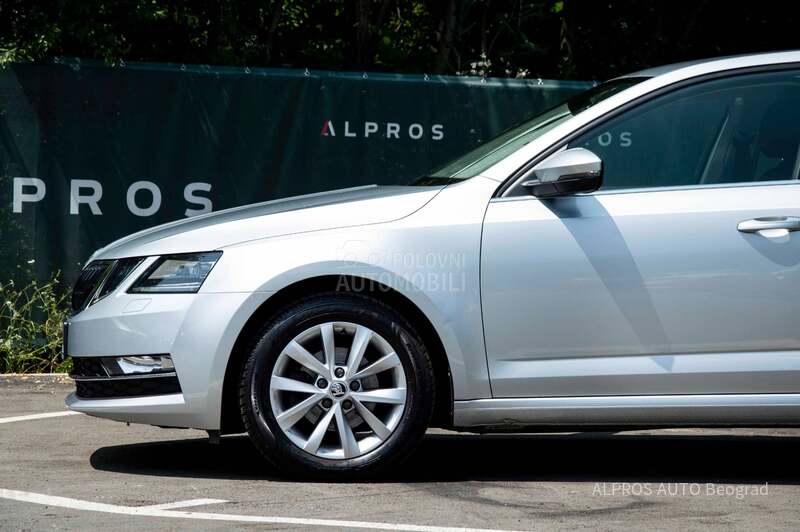Škoda Octavia 1.6 TDI STYLE FL