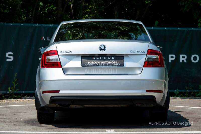 Škoda Octavia 1.6 TDI STYLE FL