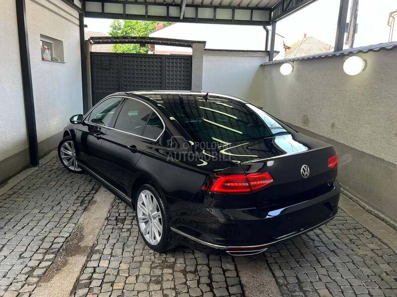 Volkswagen Passat B8 R line / Dsg /