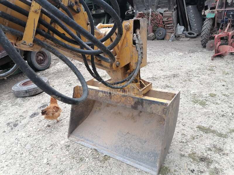 JCB Pauk  bager