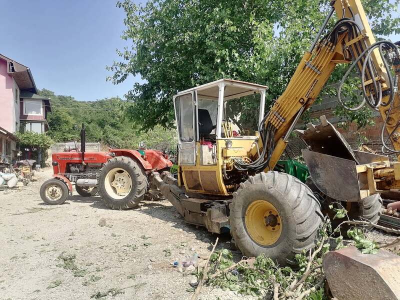 JCB Pauk  bager