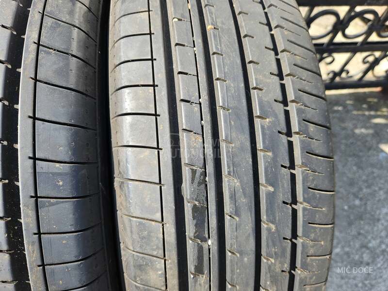 Yokohama 215/65 R16 Letnja
