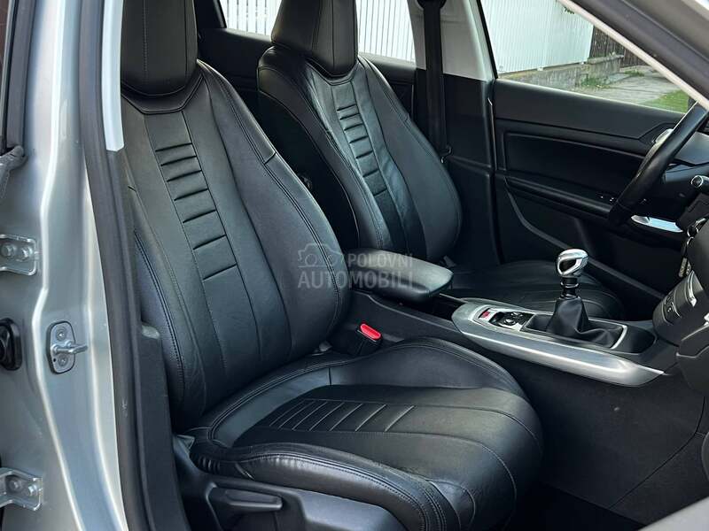 Peugeot 308 2.0 e-HDi / Allure
