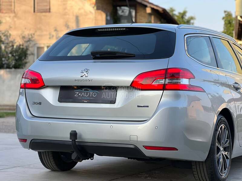 Peugeot 308 2.0 e-HDi / Allure