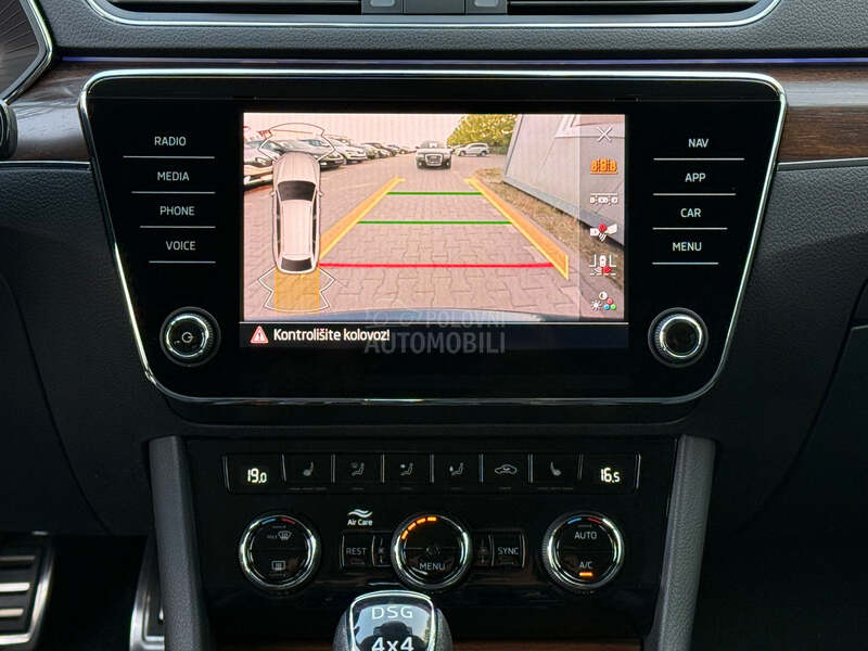 Škoda Superb 2.0tdi scout 4x4 200