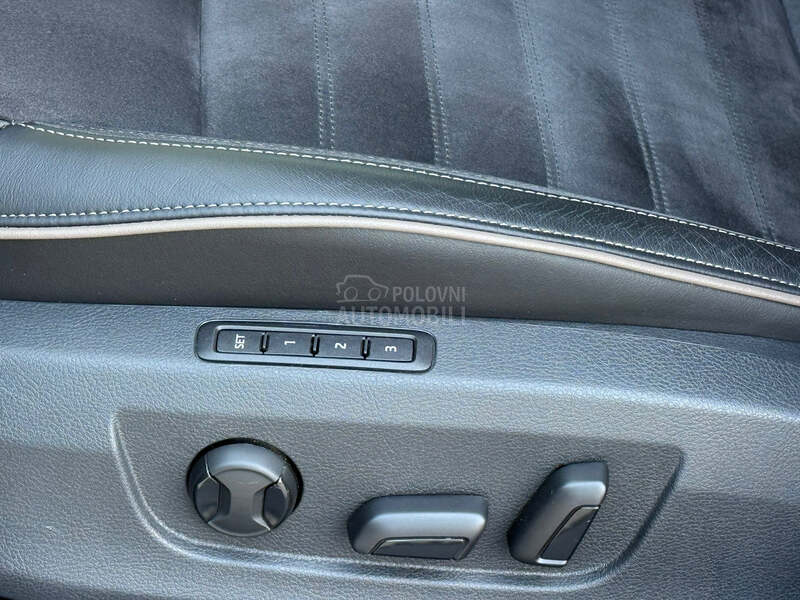 Škoda Superb 2.0tdi scout 4x4 200