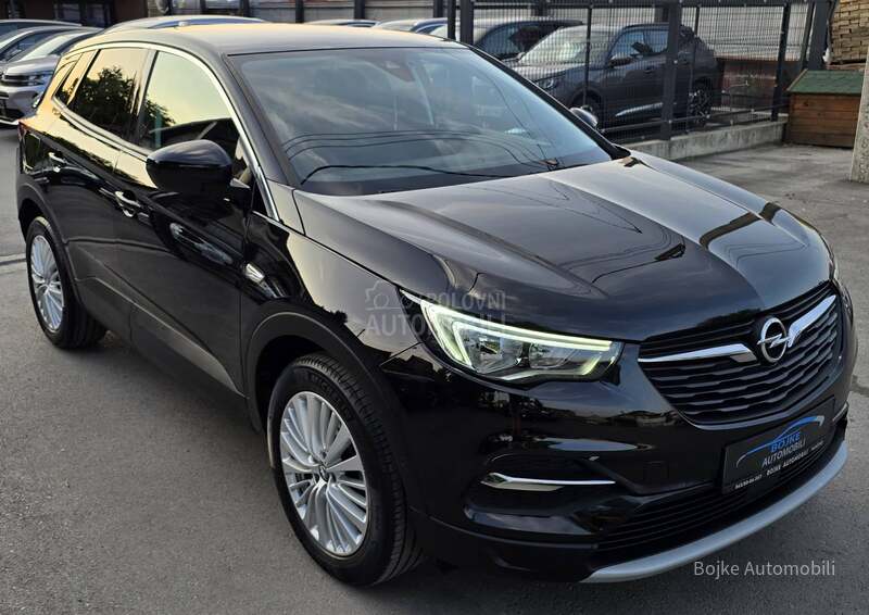 Opel Grandland X 1.6CDTI INNOVATION