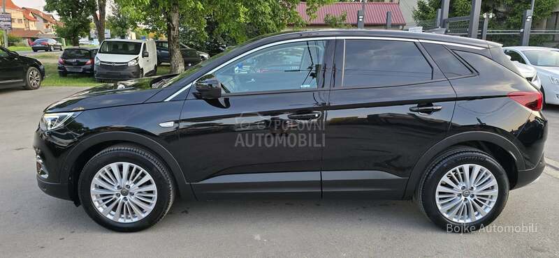 Opel Grandland X 1.6CDTI INNOVATION