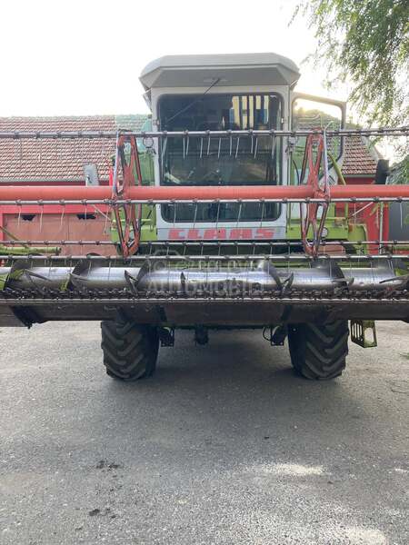 Claas DOMINATOR 96
