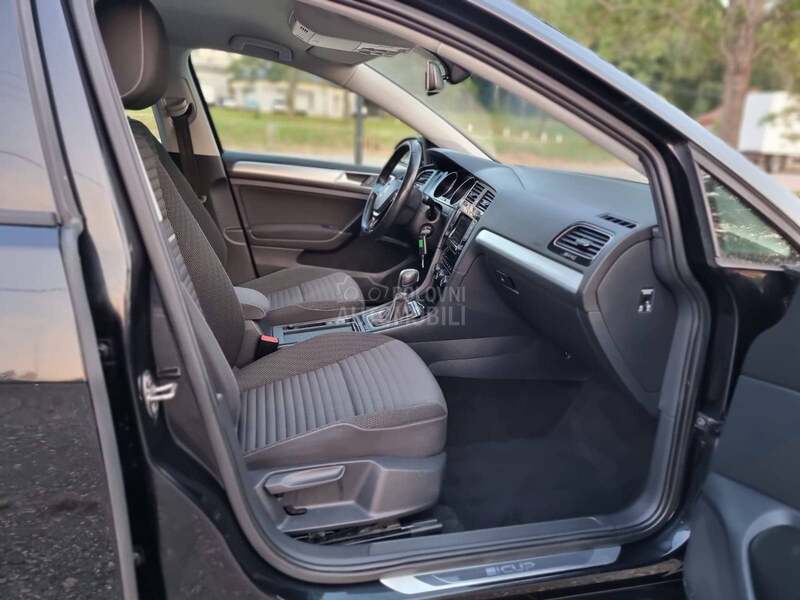Volkswagen Golf 7 1.2 tsi.autom.CUP