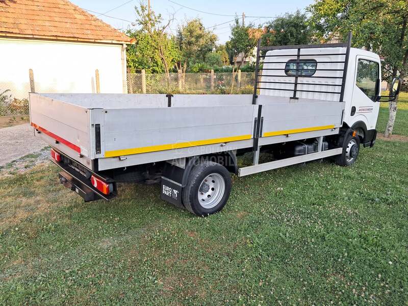 Nissan Cabstar B kategorija dupli točak