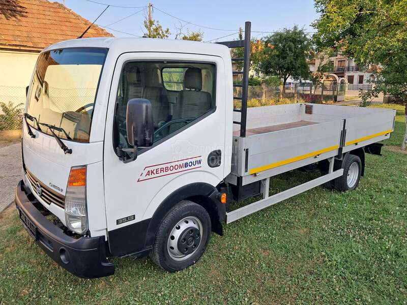 Nissan Cabstar B kategorija dupli točak