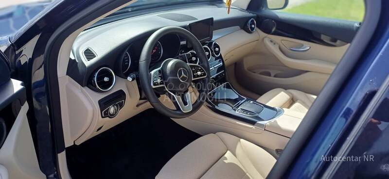 Mercedes Benz GLC 300 Hybrid 4Matic