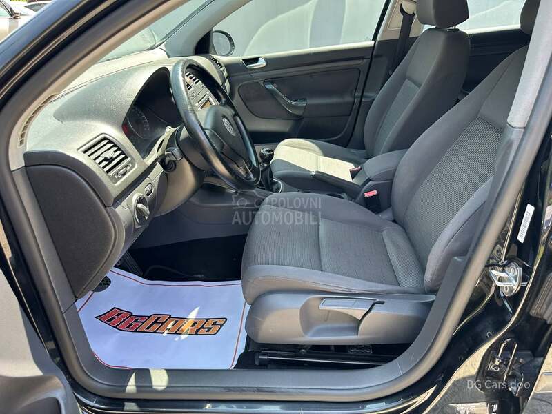 Volkswagen Golf 5 1.9TDI COMFORTLINE