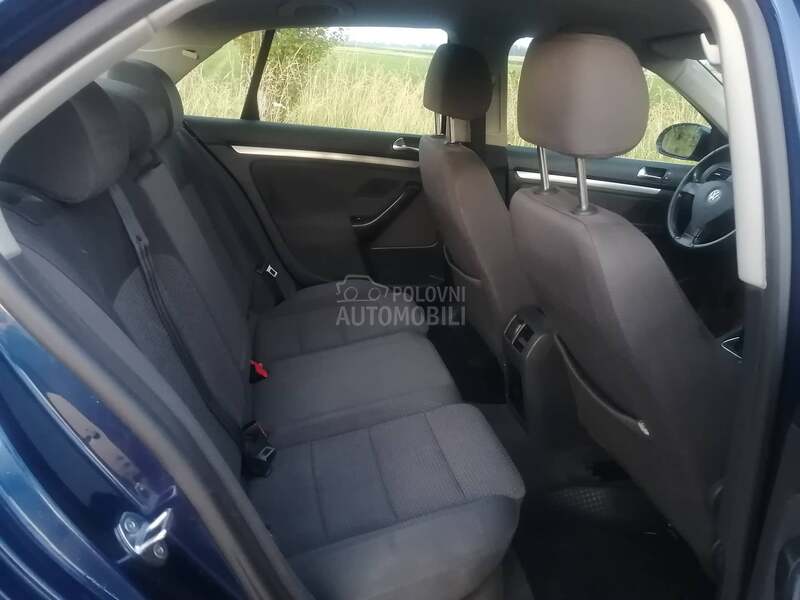 Volkswagen Jetta 2,0tdi