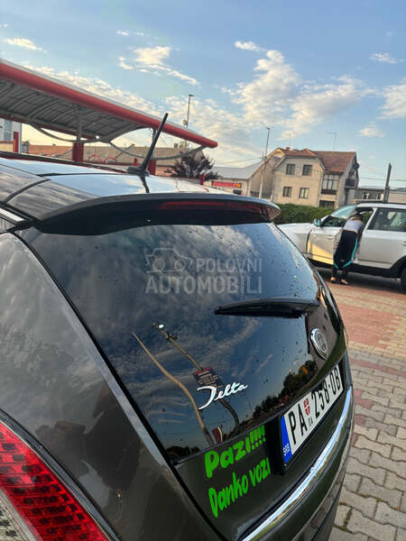 Lancia Delta 1.9 MJTD
