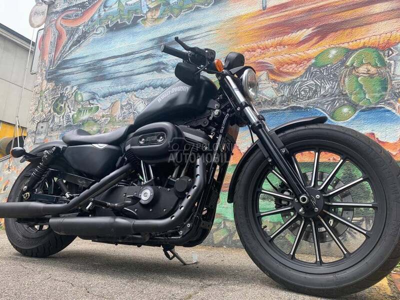 Harley Davidson Sportster Iron 883XL