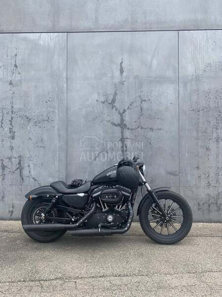 Harley Davidson Sportster Iron 883XL