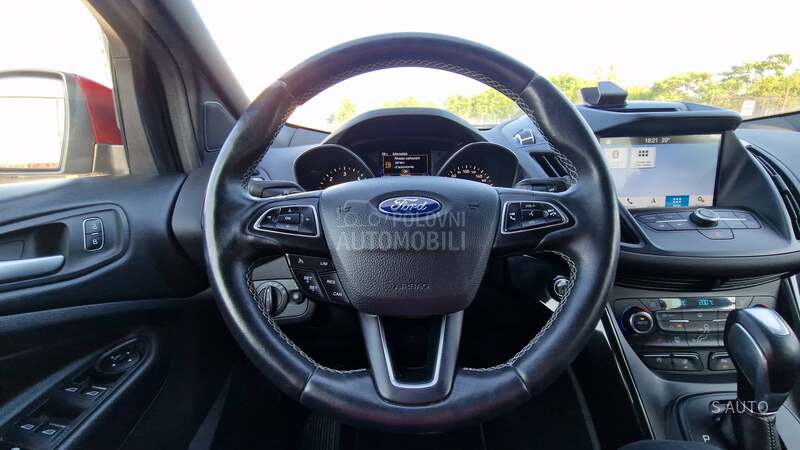 Ford Kuga ST-LlNE/MAX-OPREMA