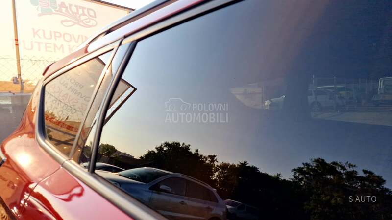 Ford Kuga ST-LlNE/MAX-OPREMA