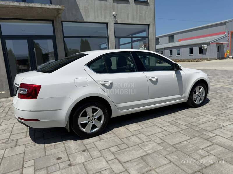 Škoda Octavia 1.6 tdi style