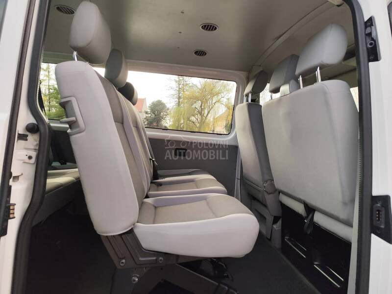 Volkswagen Transporter T5 2.0 TDI