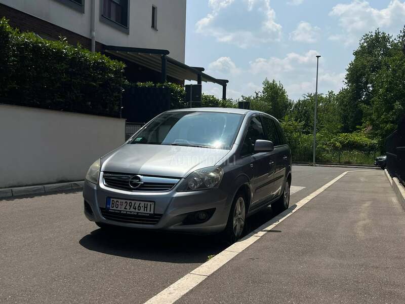 Opel Zafira 1.7cdti 7 sed