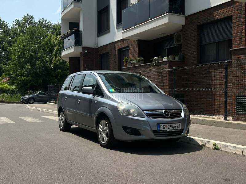 Opel Zafira 1.7cdti 7 sed
