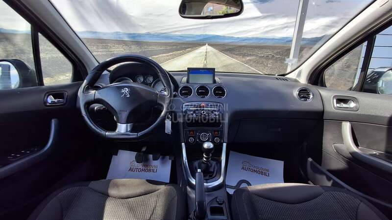 Peugeot 308 1.6e-HDI/N.A.V/L.E.D