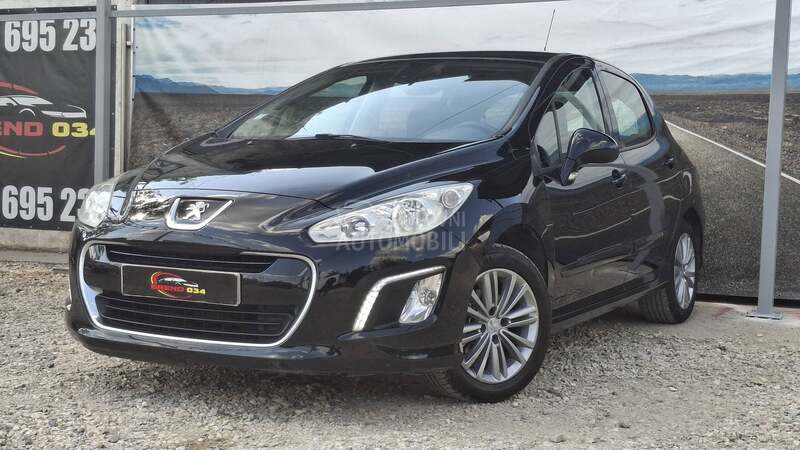 Peugeot 308 1.6e-HDI/N.A.V/L.E.D