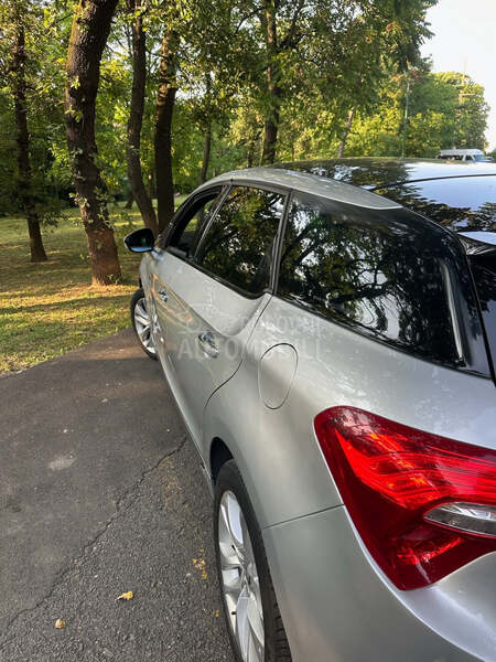 Citroen DS5 2.0 HDI hybrid 4x4