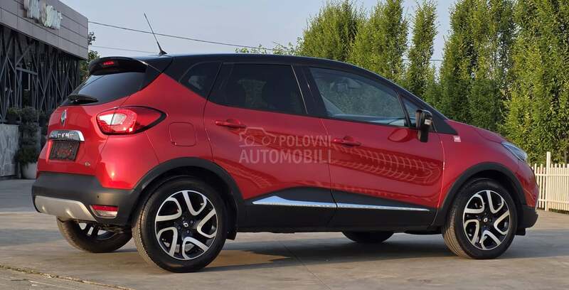 Renault Captur HELLY HANSEN/AUT/CH