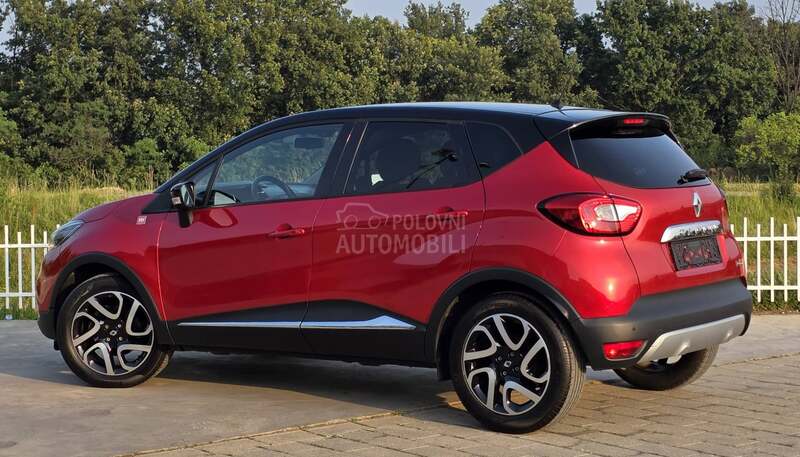 Renault Captur HELLY HANSEN/AUT/CH